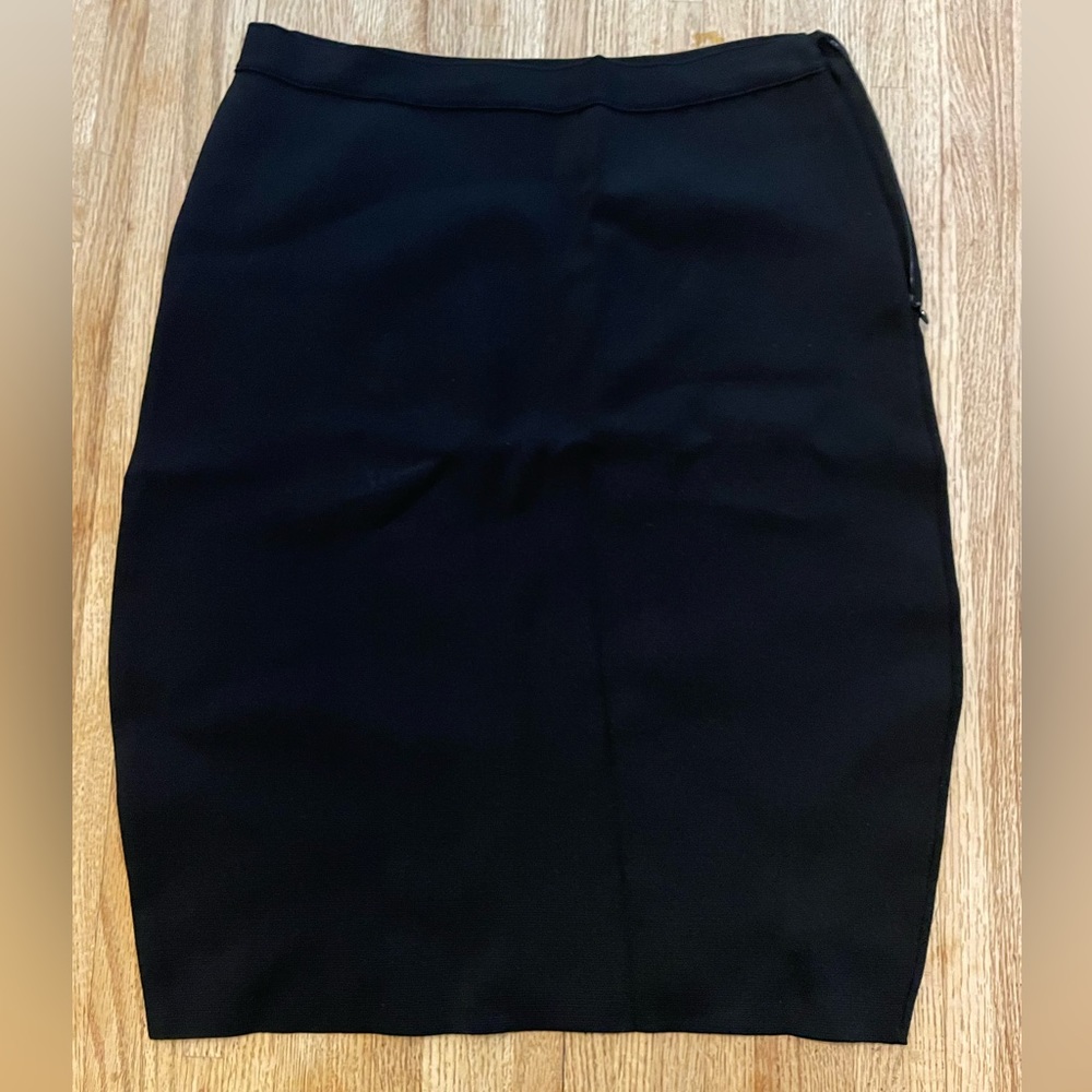 Givenchy Black, stretch above the knee fitted skirt size Large